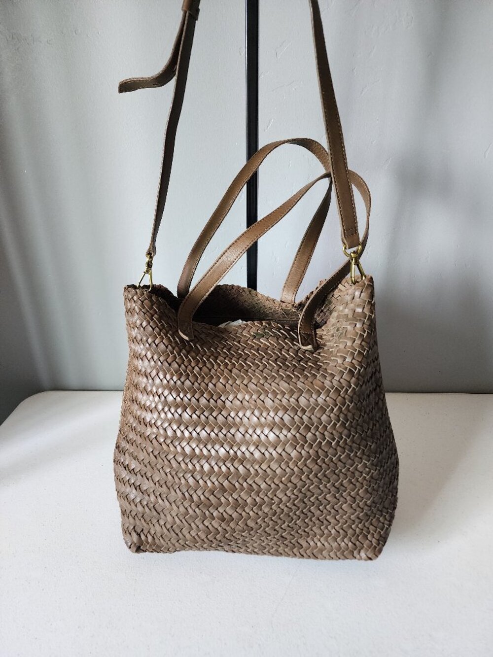 Madewell Brown Woven Tote "EUC" - Picture 4 of 16